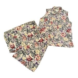 Vintage 2 Piece Shorts and Sleeveless Button Down Top Nubby Silk